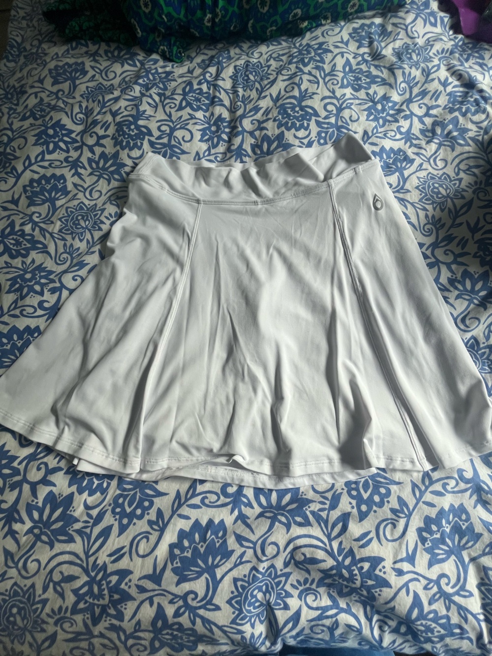 Dona Jo Women’s White Athletic Skirt Size Large
